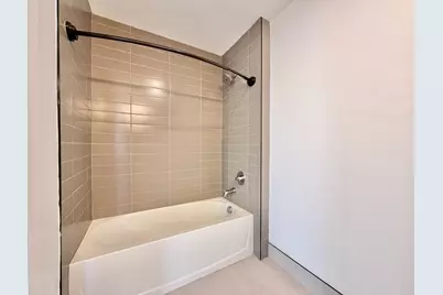 327 Communipaw Ave #503, Jersey City, NJ 07304 - Photo 18