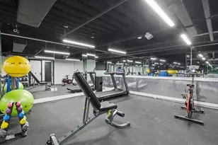 327 Communipaw Ave, Jersey City, NJ 07304 - Photo 20