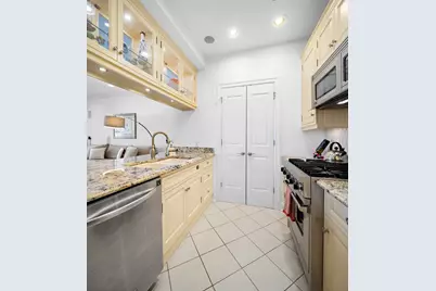 277 Grand St #211, Jersey City, NJ 07302 - Photo 6