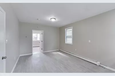 11 Holmes Ave #2, Jersey City, NJ 07306 - Photo 6