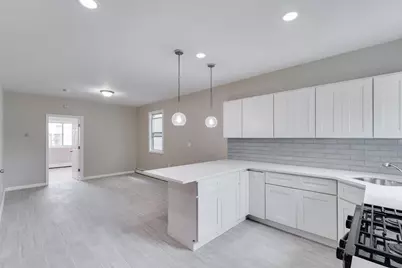 11 Holmes Ave #2, Jersey City, NJ 07306 - Photo 4