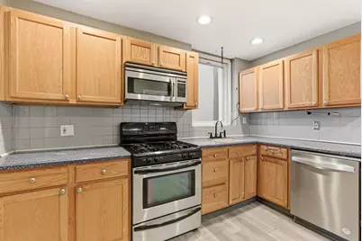 320 Clarendon St #1, Secaucus, NJ 07094 - Photo 6