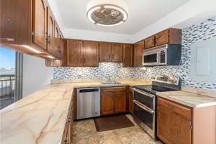 1705 Harmon Cove Tower, Secaucus, NJ 07094 - Photo 10