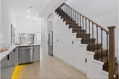 291 New York Ave #4, Jersey City, NJ 07307 - Photo 8