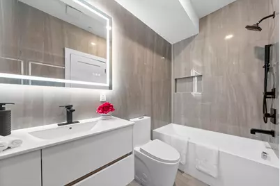 124 Glenwood Ave #2, Jersey City, NJ 07306 - Photo 8