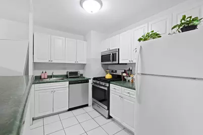 135 Montgomery St #5B, Jersey City, NJ 07302 - Photo 8