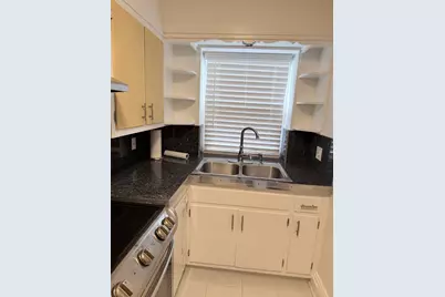 426 Undercliff Ave #GL, Edgewater, NJ 07020 - Photo 8