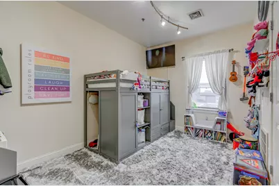 172 Culver Ave #204, Jersey City, NJ 07305 - Photo 8