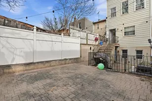 19 Wright Ave, Jersey City, NJ 07306 - Photo 36