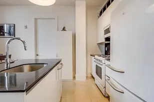 8 Erie St, Jersey City, NJ 07302 - Photo 6