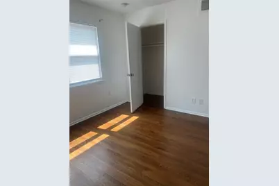 105 Evergreen St #2, Bayonne, NJ 07002 - Photo 4