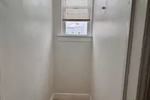 181 Princeton Ave, Jersey City, NJ 07305 - Photo 6