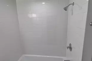 282 New York Ave, Jersey City, NJ 07307 - Photo 14