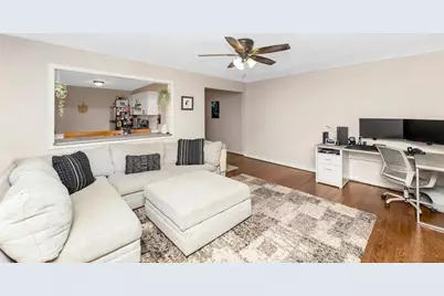 1011 Avenue C #325, Bayonne, NJ 07002 - Photo 2