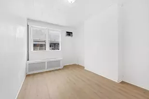 319 5th St, Union City, NJ 07087 - Photo 4