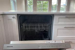 176 Avenue F, Bayonne, NJ 07002 - Photo 18
