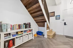 142 Charles St, Jersey City, NJ 07307 - Photo 10