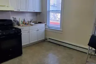 300 New York Ave, Jersey City, NJ 07307 - Photo 4