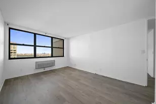 7000 Blvd E, Guttenberg, NJ 07093 - Photo 14