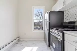 470 Mallory Ave, Jersey City, NJ 07306 - Photo 18