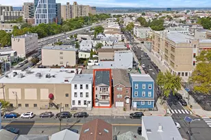 83 Oakland Ave, Jersey City, NJ 07306 - Photo 1