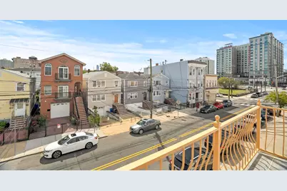 83 Oakland Ave, Jersey City, NJ 07306 - Photo 12