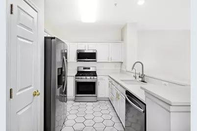 133 Abbie Ct, Guttenberg, NJ 07093 - Photo 2