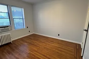23 Belvidere Ave, Jersey City, NJ 07304 - Photo 6
