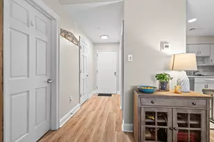 100 Shearwater Ct E, Jersey City, NJ 07305 - Photo 6