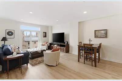 206 Shearwater Ct West #61, Jersey City, NJ 07305 - Photo 2