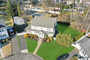 10 Lynn Ct, Rutherford, NJ 07070 - Photo 2