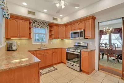 10 Lynn Ct, Rutherford, NJ 07070 - Photo 6