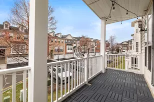 25 Creekside Ct, Secaucus, NJ 07094 - Photo 6