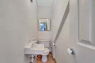 520 Manila Ave, Jersey City, NJ 07302 - Photo 14