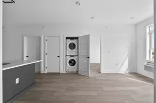 43-45 W 32nd St, Bayonne, NJ 07002 - Photo 8