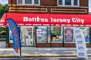 564566 West Side Ave, Jersey City, NJ 07304 - Photo 1