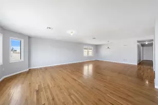 196 Sanford Ave, Kearny, NJ 07032 - Photo 2