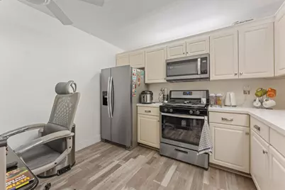 134 Cherry St, Jersey City, NJ 07305 - Photo 10