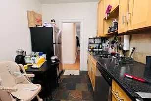 118 Corbin Ave, Jersey City, NJ 07306 - Photo 2
