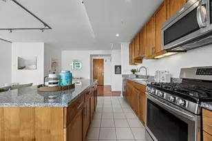 20 Newport Pkwy, Jersey City, NJ 07310 - Photo 8