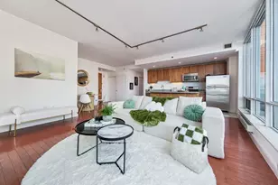 20 Newport Pkwy, Jersey City, NJ 07310 - Photo 4