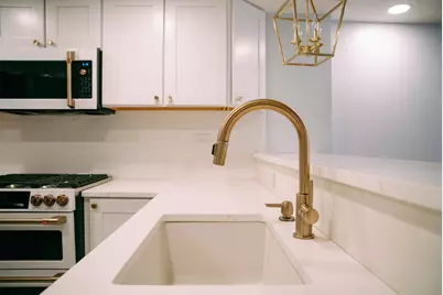 700 1st St #5B, Hoboken, NJ 07030 - Photo 8