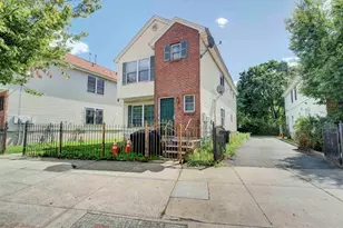 418 Ocean Ave, Jersey City, NJ 07305 - Photo 2
