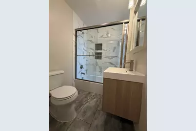 84 Van Wagenen Ave #2R, Jersey City, NJ 07306 - Photo 6