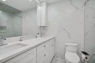 927 Pavonia Ave, Jersey City, NJ 07306 - Photo 16