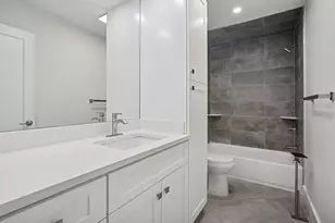 927 Pavonia Ave, Jersey City, NJ 07306 - Photo 12