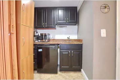 693 Bergen Ave, Jersey City, NJ 07304 - Photo 14