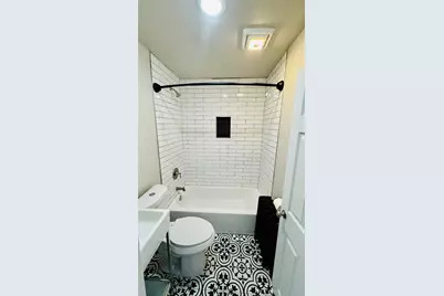 682 Summit Ave #2, Jersey City, NJ 07306 - Photo 12