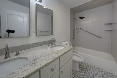 8905 Grand Ave, North Bergen, NJ 07047 - Photo 16