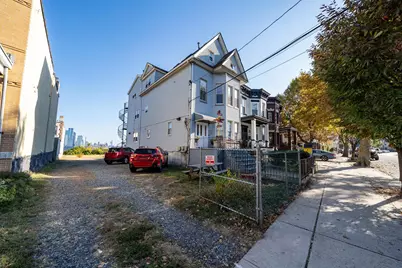 414 Gregory Ave #1, Weehawken, NJ 07086 - Photo 20